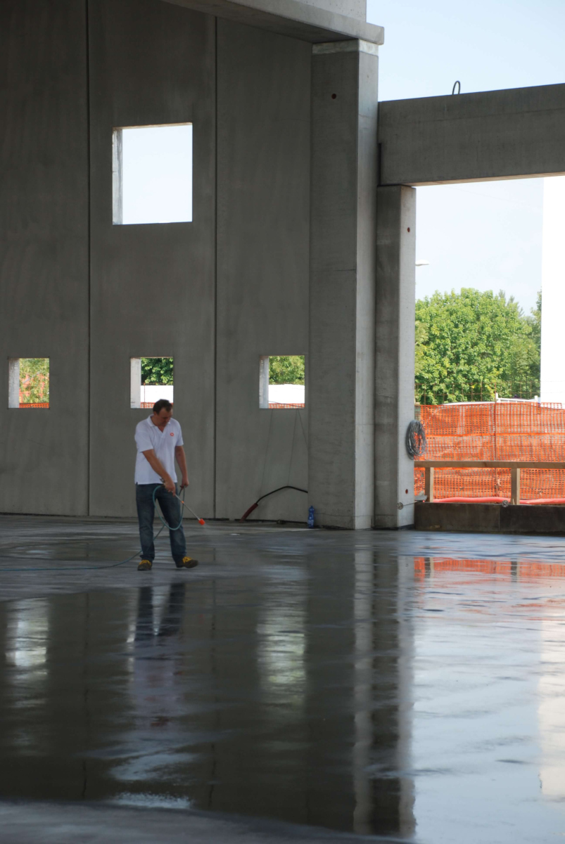 Ecobeton Pavishield on industrial floor